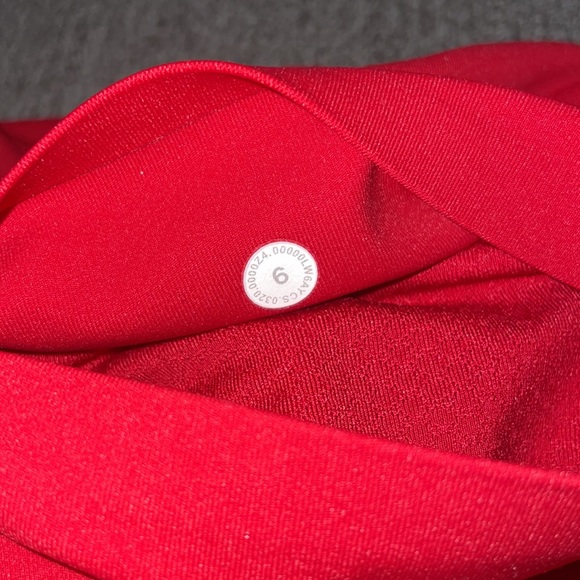 Lululemon Time To Sweat Crop 23” - Picture 6 of 11